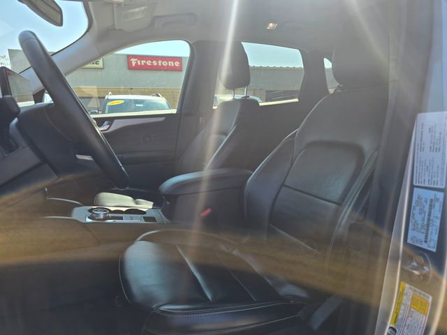 Used 2024 Ford Escape Platinum AWD/4WD image 10
