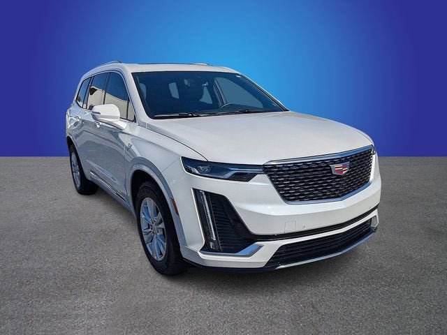 New 2025 Cadillac XT6 Luxury image 7