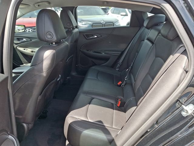 Used 2022 Chevrolet Malibu LT w/ Leather Package image 8