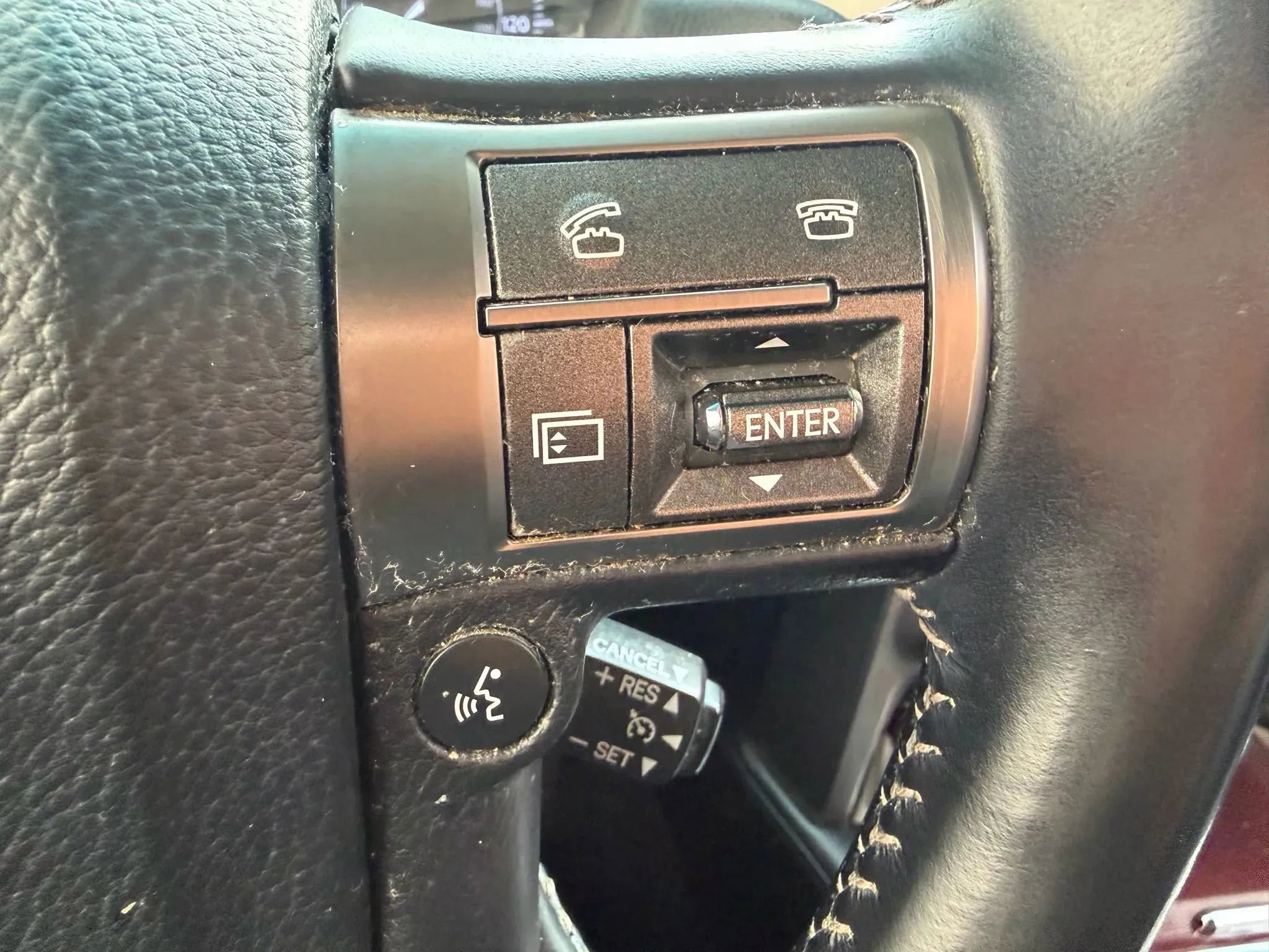 Used 2015 Lexus GX 460 w/ Premium Package image 14