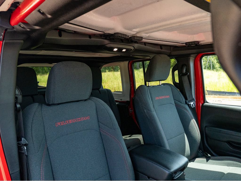 Used 2026 Jeep Wrangler Unlimited Rubicon AWD/4WD image 19