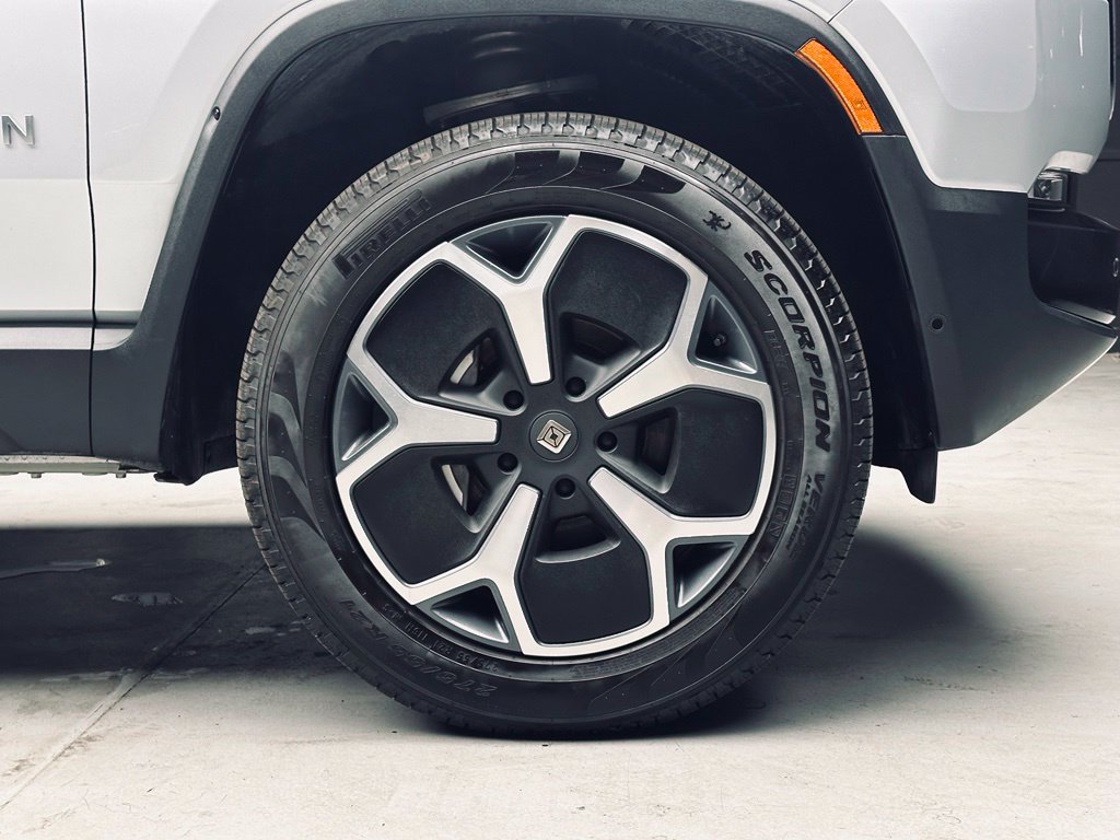 Used 2024 Rivian R1S Adventure Dual AWD/4WD image 46