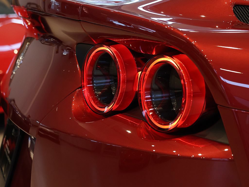 Certified 2023 Ferrari 812 GTS RWD image 50
