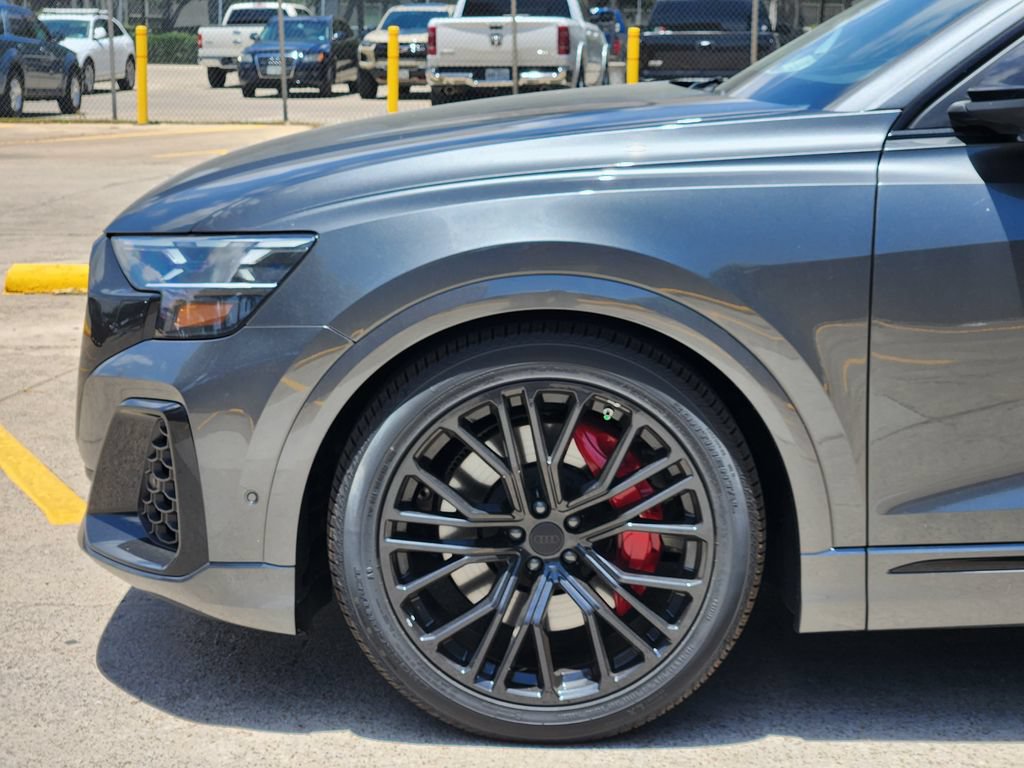 New 2026 Audi SQ8 Prestige AWD/4WD image 13