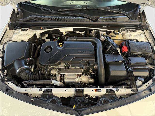 Used 2022 Chevrolet Malibu LT image 23