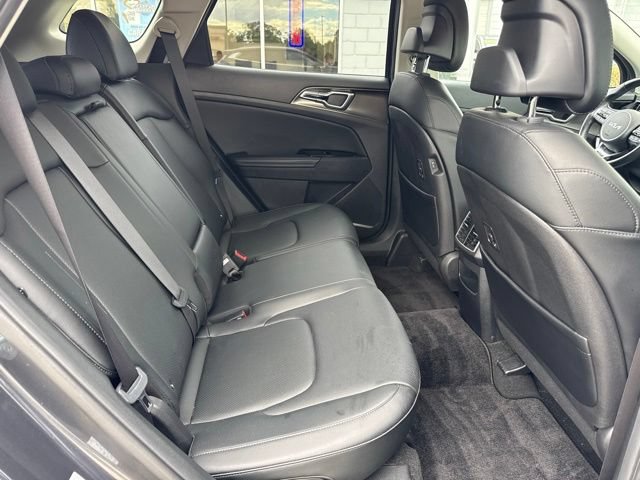Used 2024 Kia Sportage EX AWD/4WD image 25
