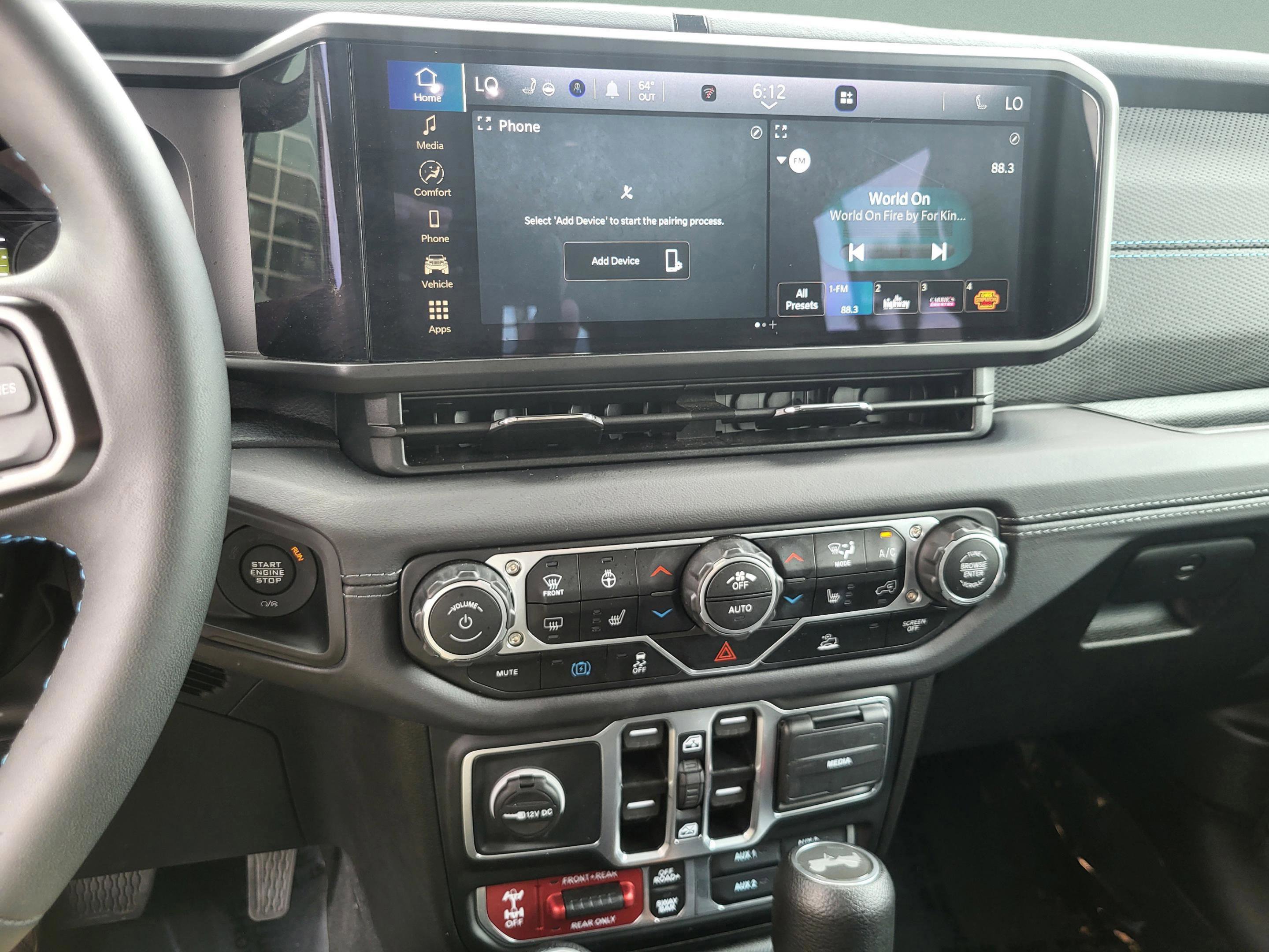 Used 2025 Jeep Wrangler Unlimited Rubicon 4xe w/ Convenience Group image 24