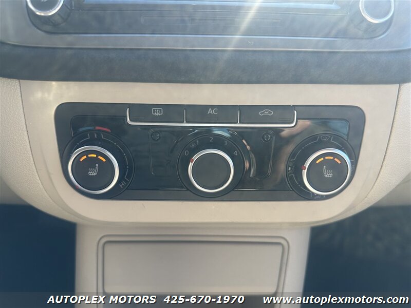 Used 2010 Volkswagen Tiguan S AWD/4WD image 21