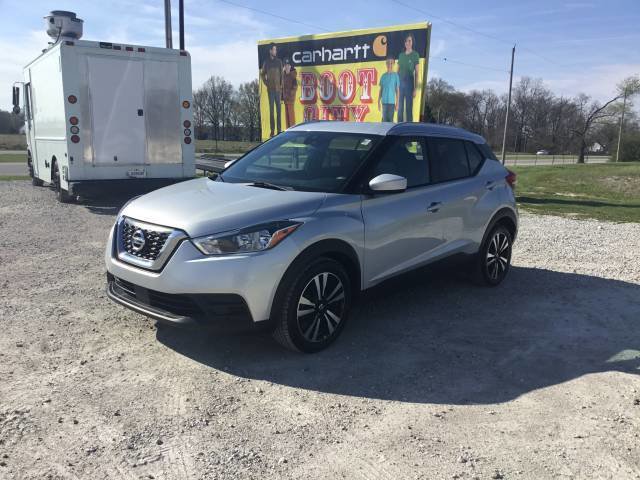 Used 2020 Nissan Kicks SV image 8