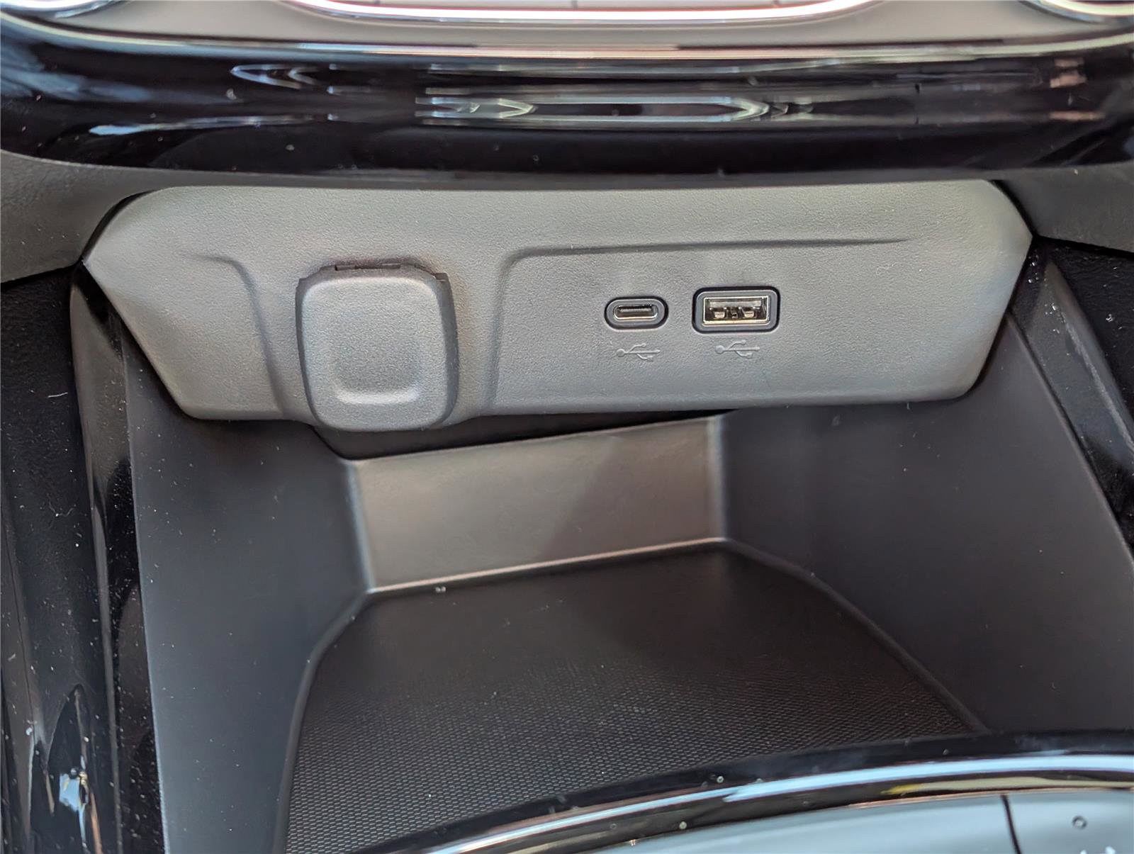 New 2026 Chevrolet Trax RS image 22