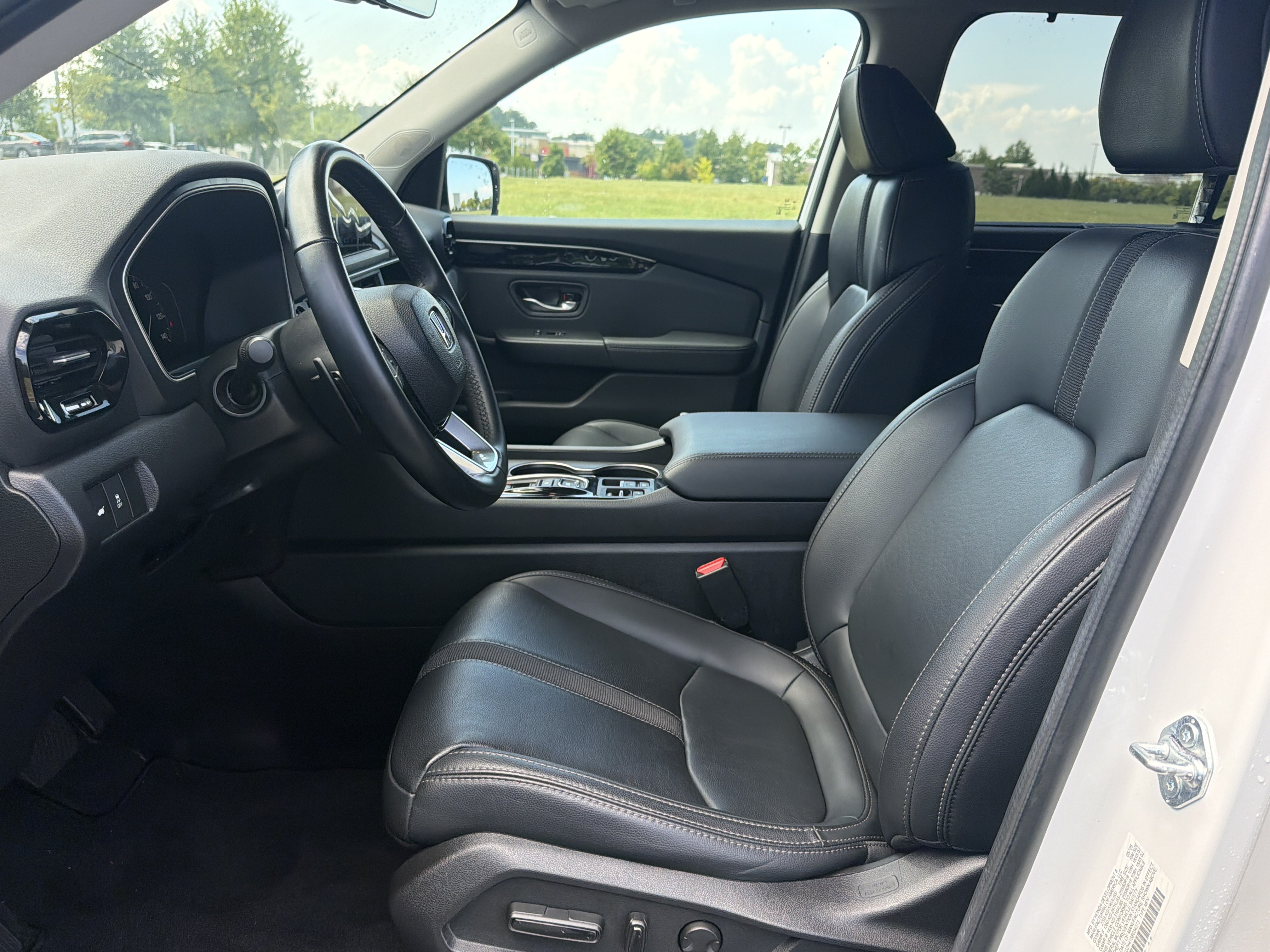 Certified 2025 Honda Pilot EX-L image 24