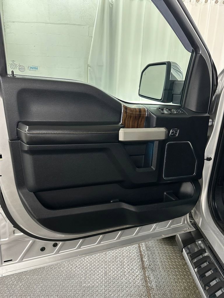 Used 2018 Ford F150 Lariat image 8