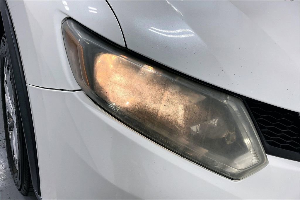 Used 2015 Nissan Rogue SL FWD image 36