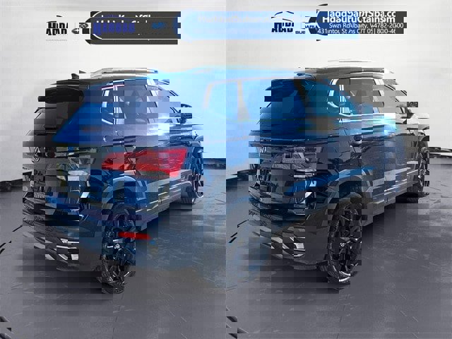 Used 2022 Volkswagen Taos SE w/ Panoramic Sunroof Package image 5