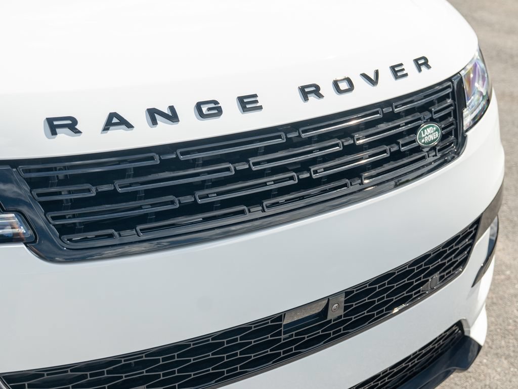 New 2026 Land Rover Range Rover Sport Dynamic SE AWD/4WD image 15