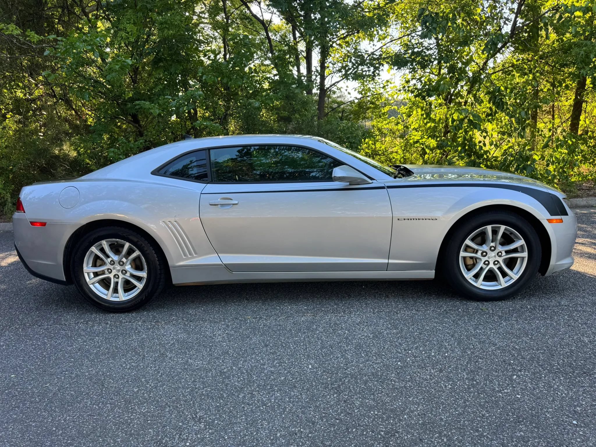 Used 2014 Chevrolet Camaro LS RWD image 3