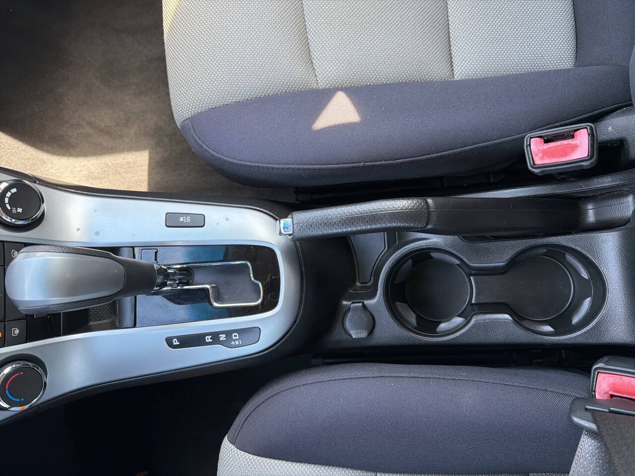 Used 2012 Chevrolet Cruze LS w/ Connectivity Package FWD image 15