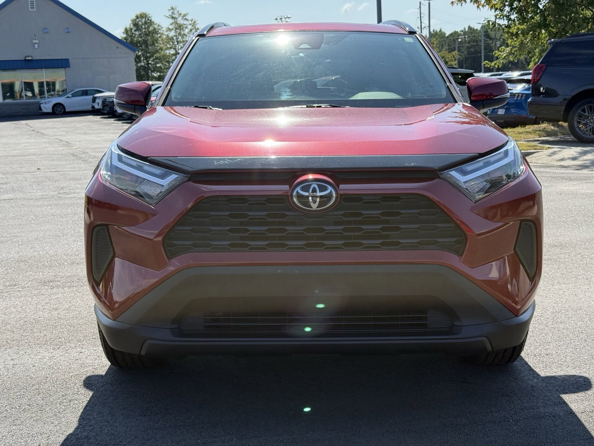 Used 2022 Toyota RAV4 XLE image 33