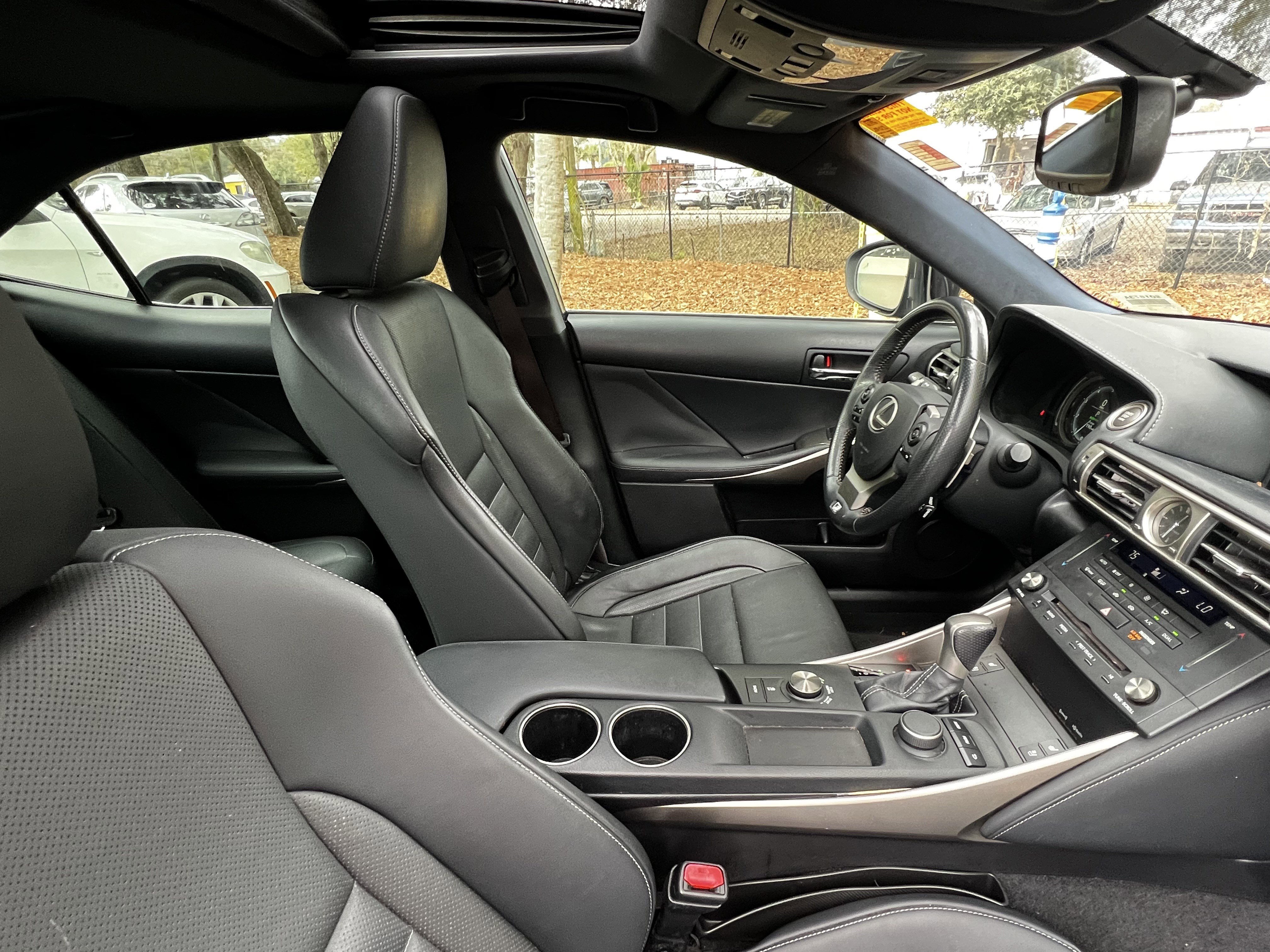 Used 2015 Lexus IS 250 image 47