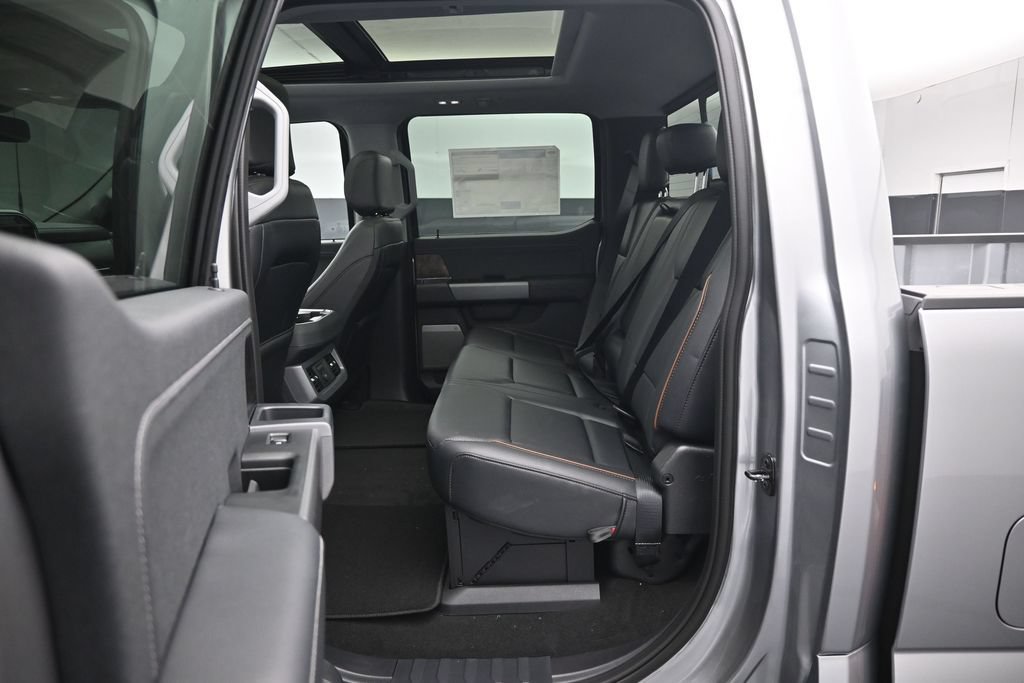 New 2027 Ford F450 Lariat w/ Lariat Ultimate Package AWD/4WD image 21