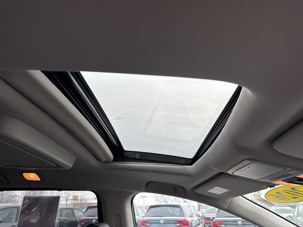 Certified 2026 Honda Odyssey Elite image 18