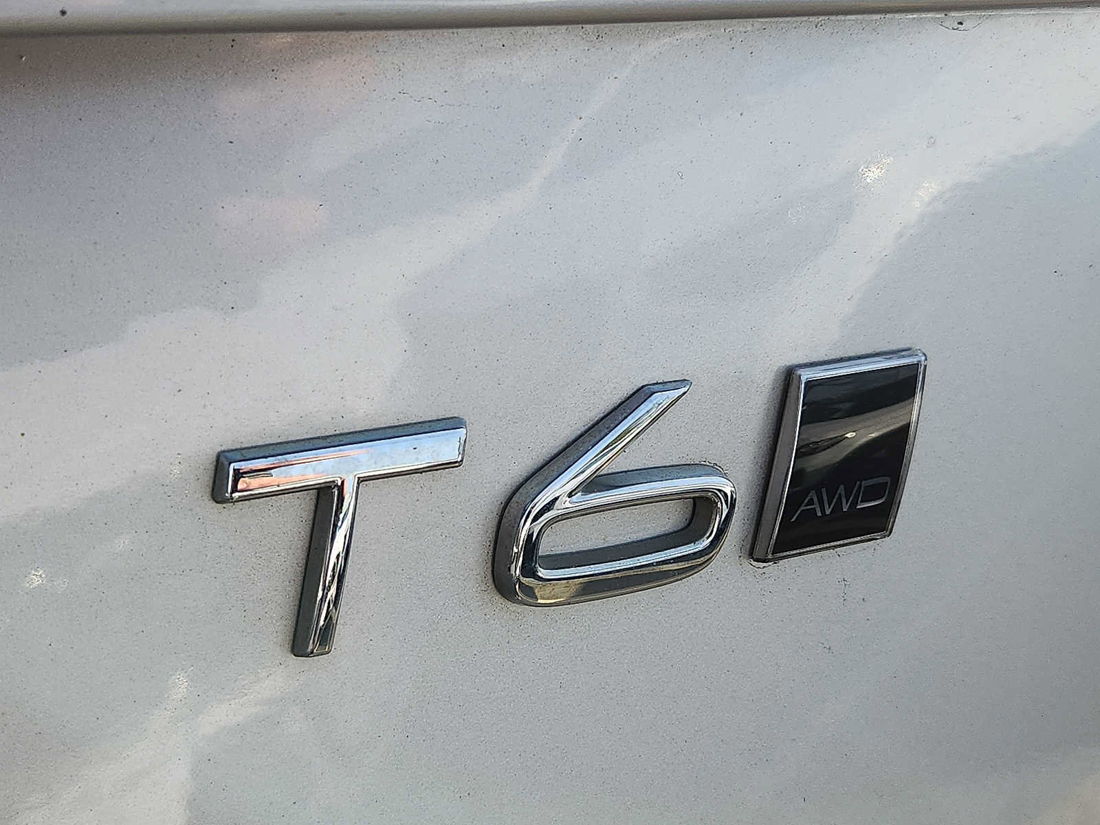 Used 2018 Volvo XC90 T6 Momentum w/ Convenience Package image 29