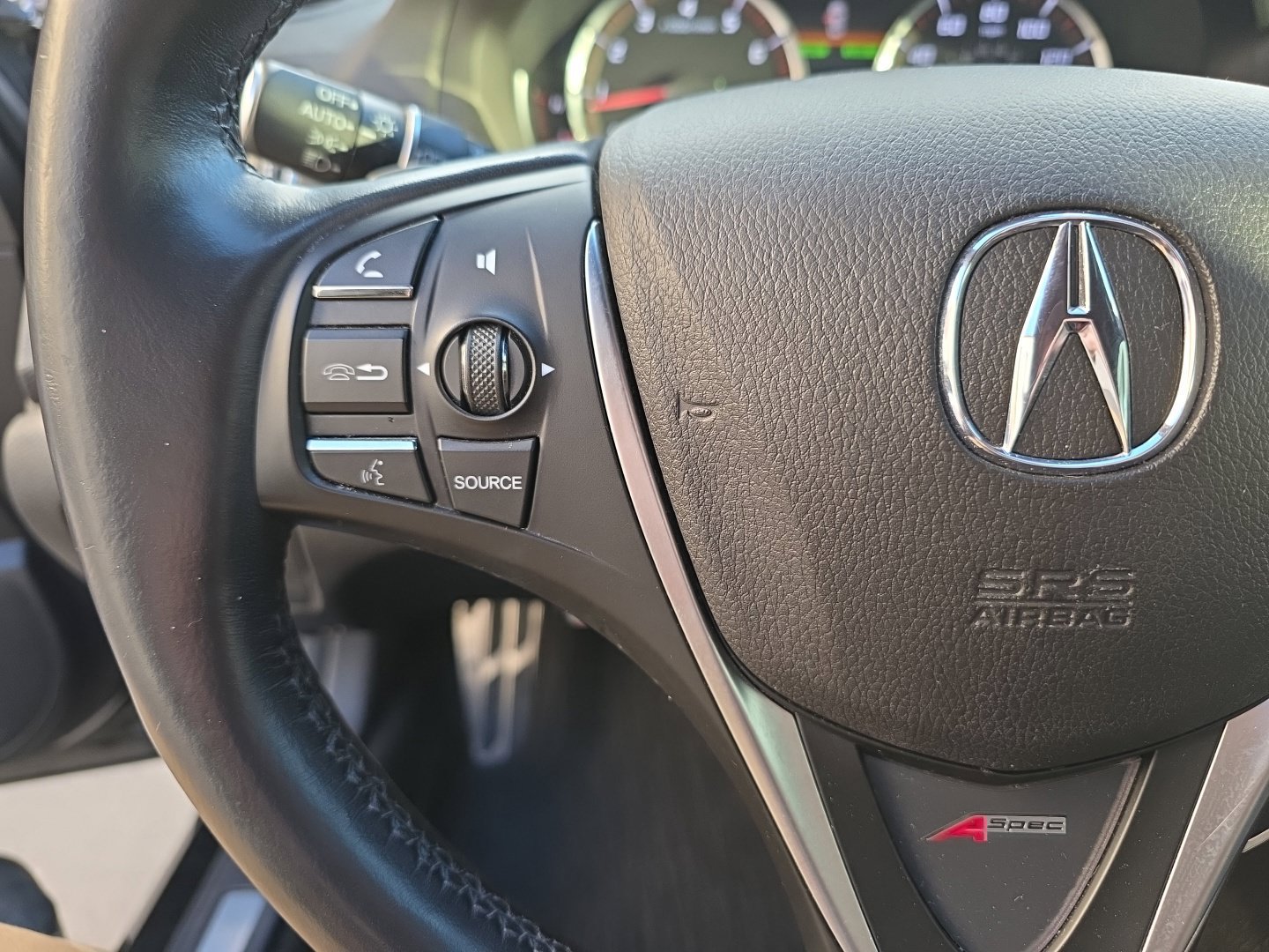 Used 2018 Acura TLX w/ Technology & A-SPEC Package FWD image 11
