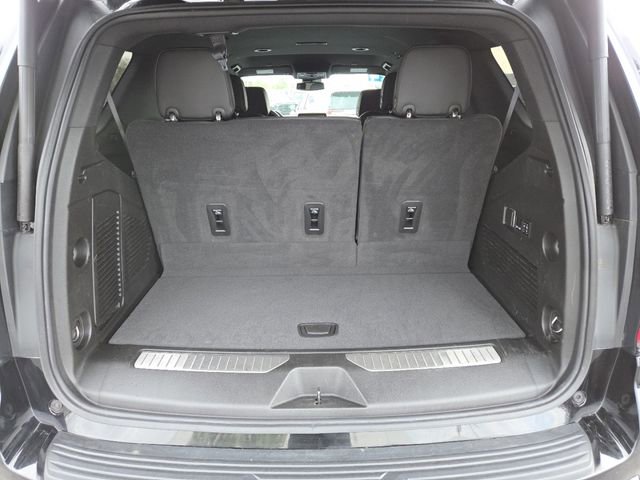 Used 2024 Chevrolet Tahoe RST w/ Luxury Package AWD/4WD image 27