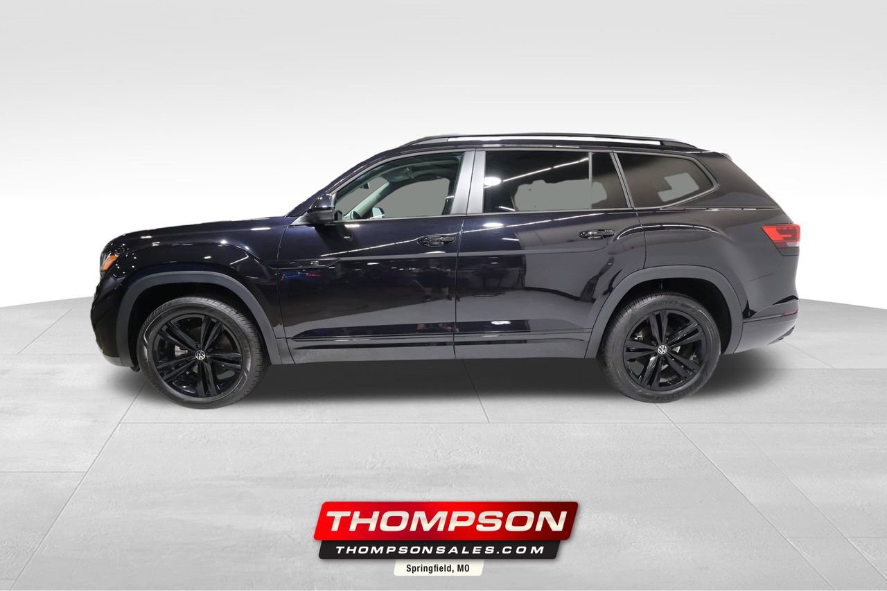 Used 2023 Volkswagen Atlas SEL R-Line AWD/4WD image 1