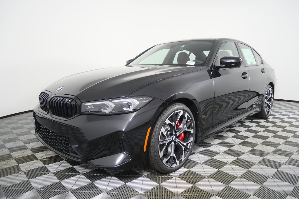 New 2026 BMW 330i Sedan w/ M Sport Package RWD image 8