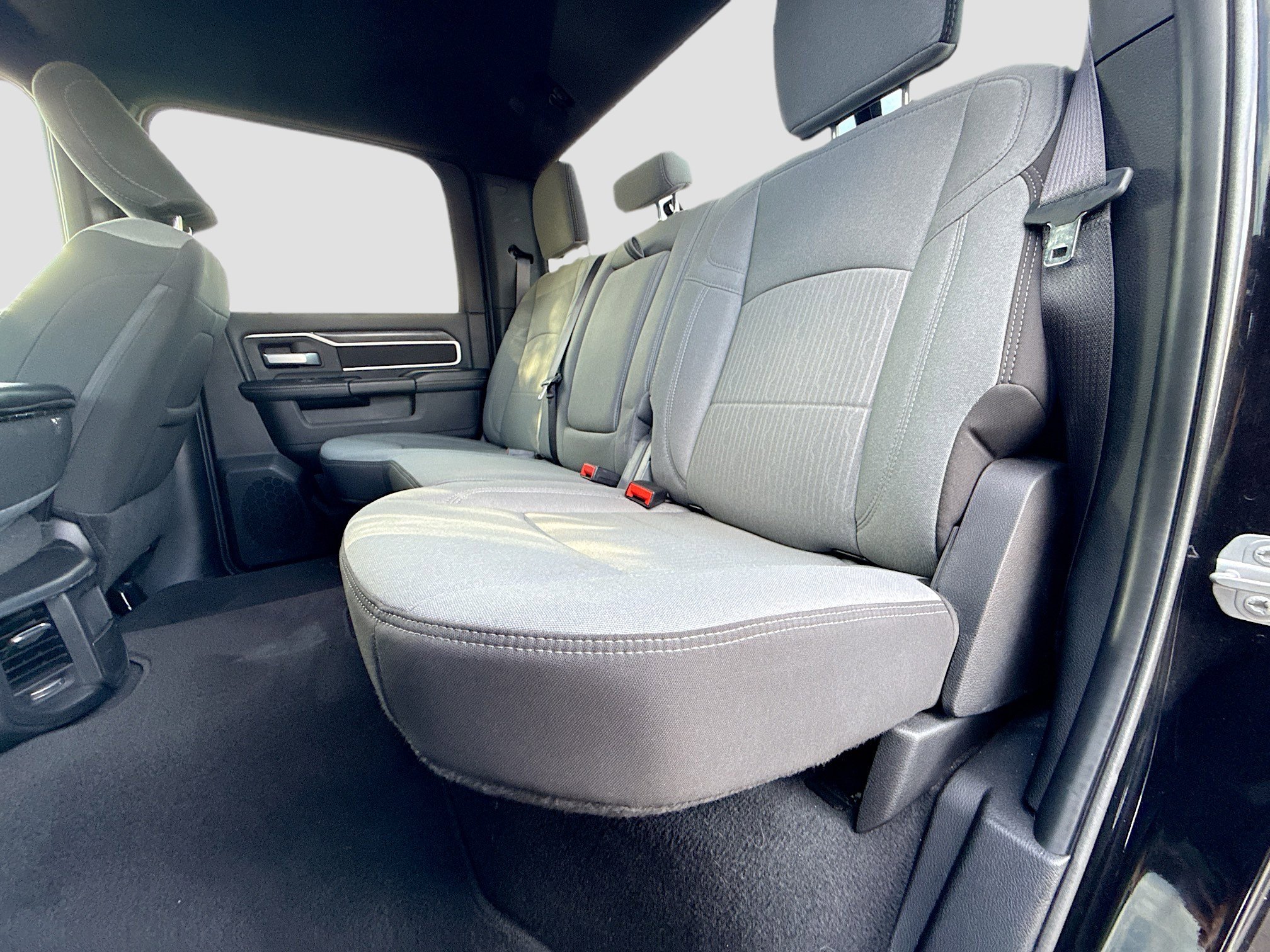 Used 2024 RAM 2500 Big Horn image 19