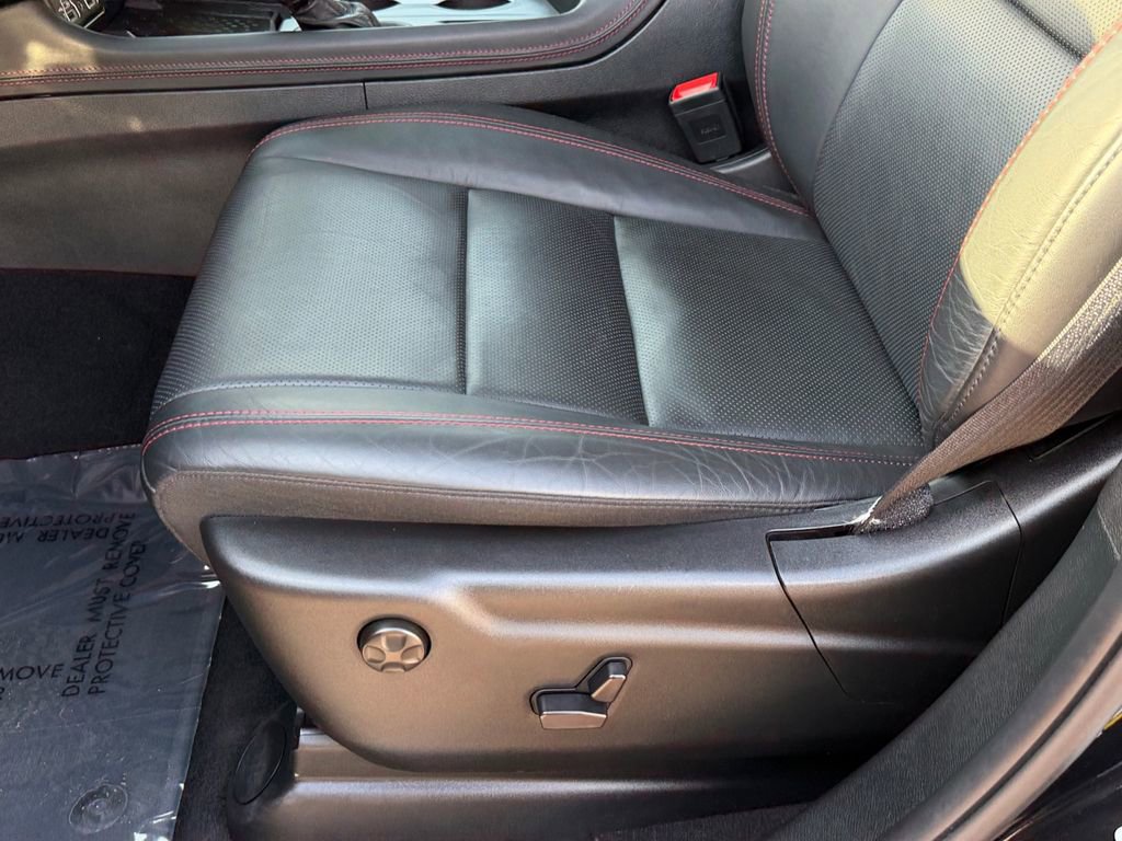 Used 2025 Dodge Durango GT image 25