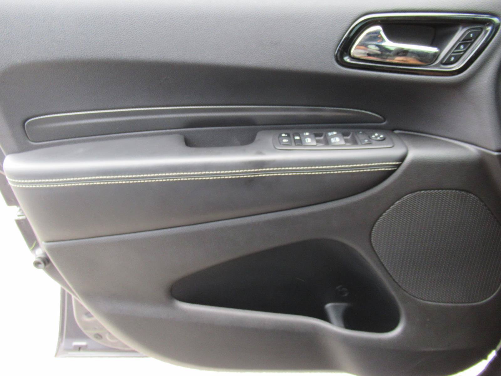 Used 2023 Dodge Durango SRT AWD/4WD image 22