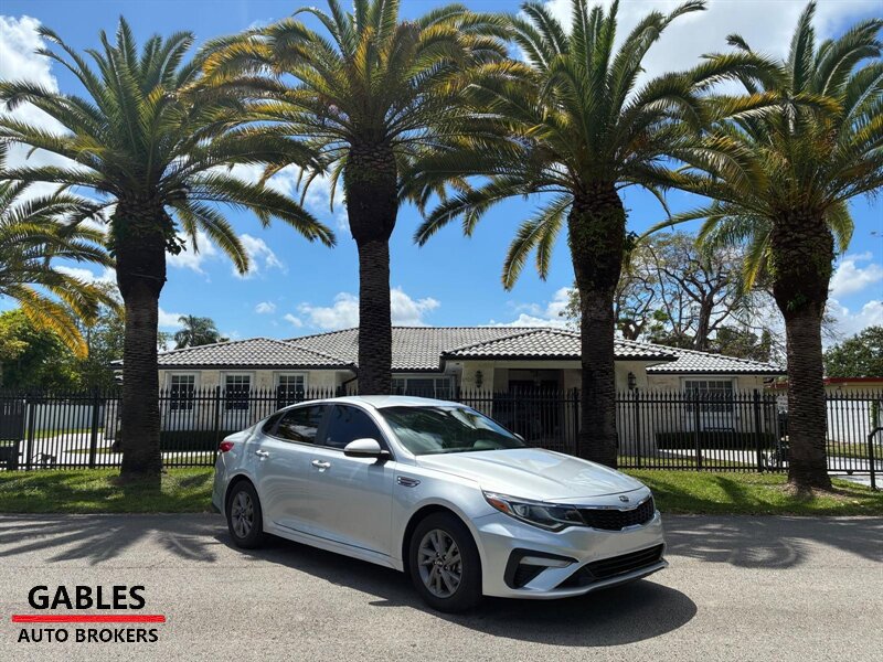 Used 2020 Kia Optima LX FWD image 2