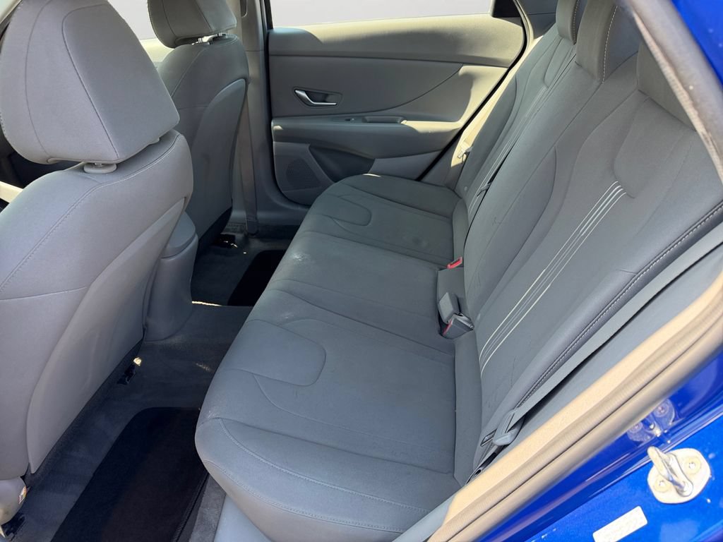 Used 2023 Hyundai Elantra SEL w/ Convenience Package FWD image 15
