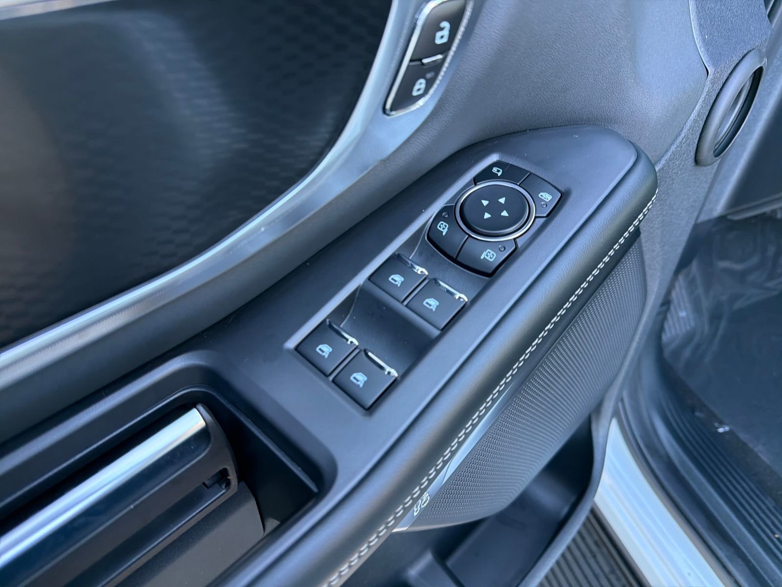 New 2026 Ford Expedition Platinum w/ Stealth Appearance Package image 11