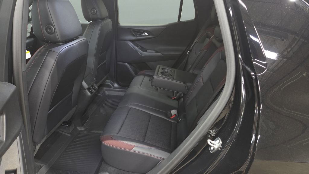 New 2026 Chevrolet Equinox RS FWD image 21