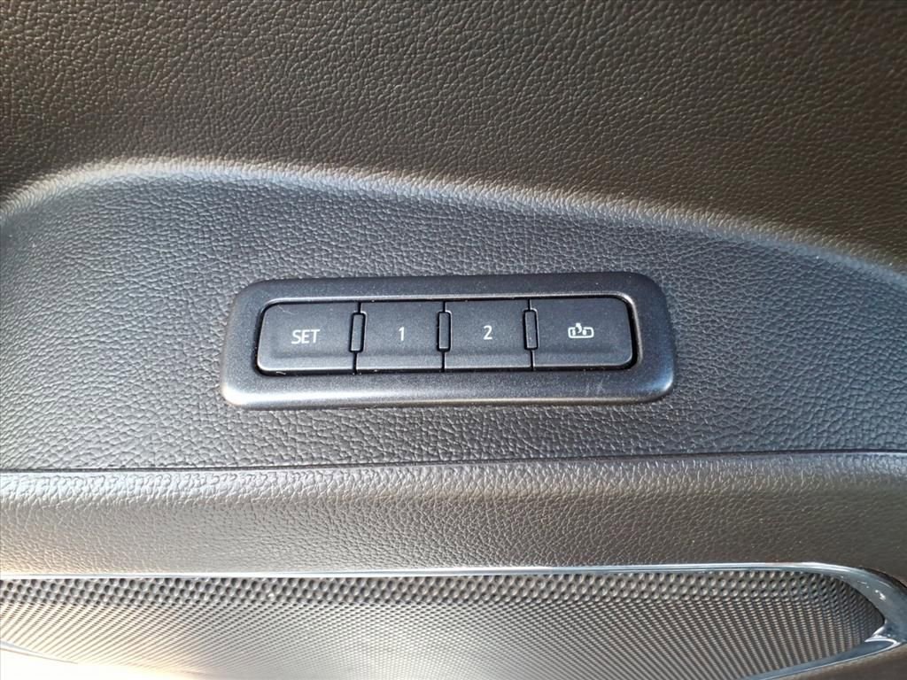 Used 2019 Chevrolet Tahoe Premier image 17