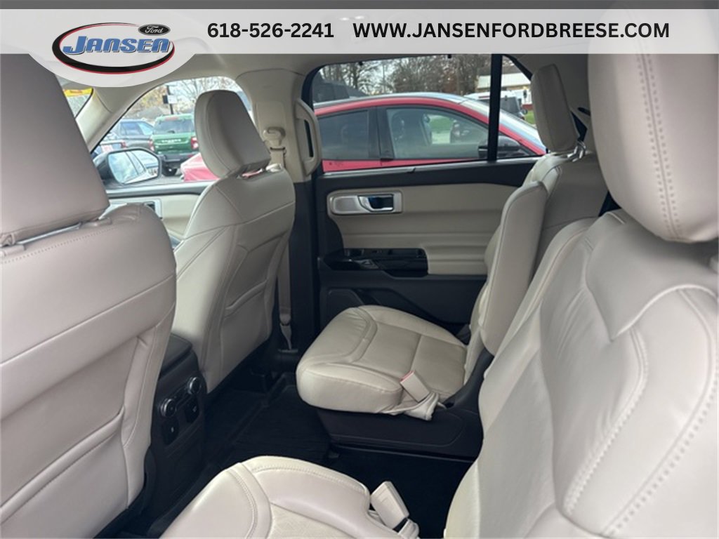 Used 2022 Ford Explorer Platinum w/ Equipment Group 601A image 25