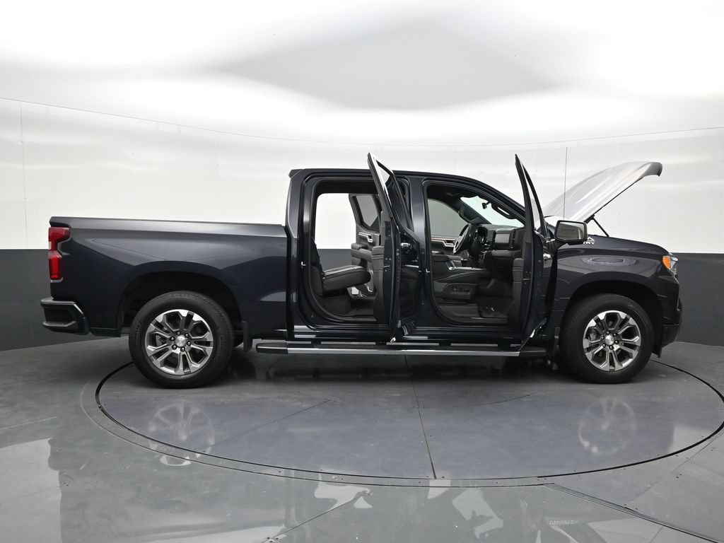 Used 2024 Chevrolet Silverado 1500 High Country w/ Technology Package RWD image 29