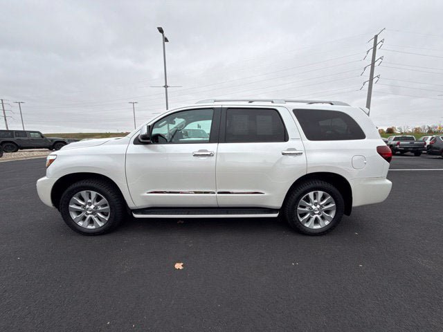 Used 2019 Toyota Sequoia Platinum AWD/4WD image 9
