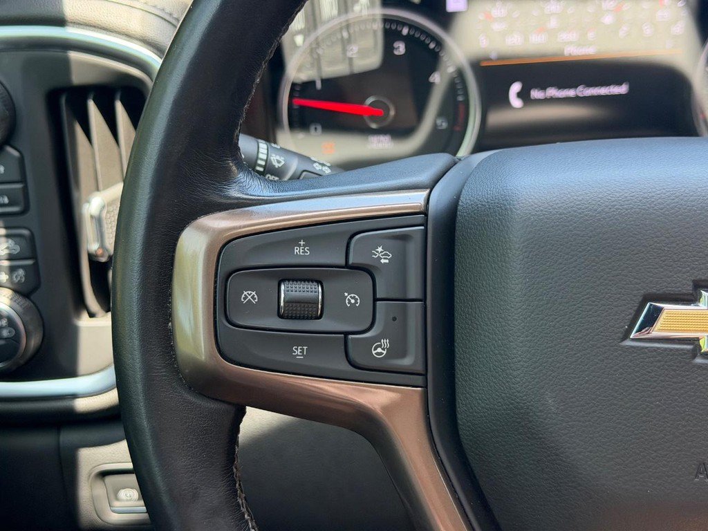 Used 2020 Chevrolet Silverado 2500 High Country w/ Z71 Off-Road Package AWD/4WD image 17