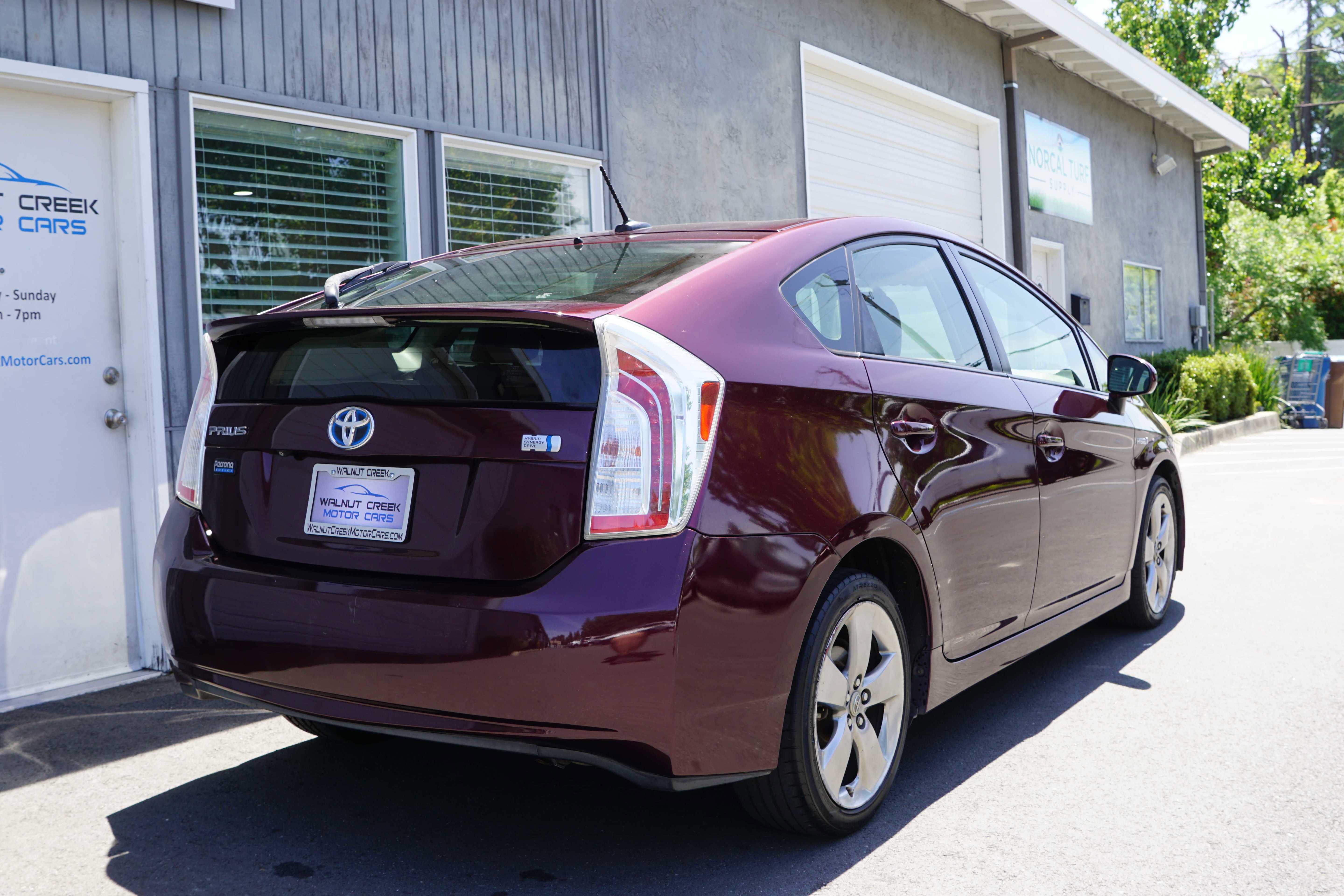Used 2013 Toyota Prius Persona Series FWD image 22