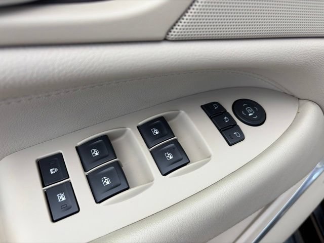 Used 2016 Cadillac Escalade ESV Premium AWD/4WD image 10