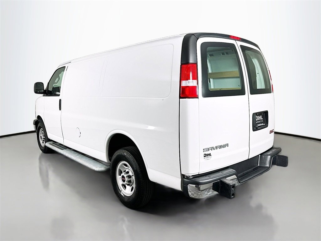 Used 2023 GMC Savana 2500 w/ Driver Convenience Package image 5