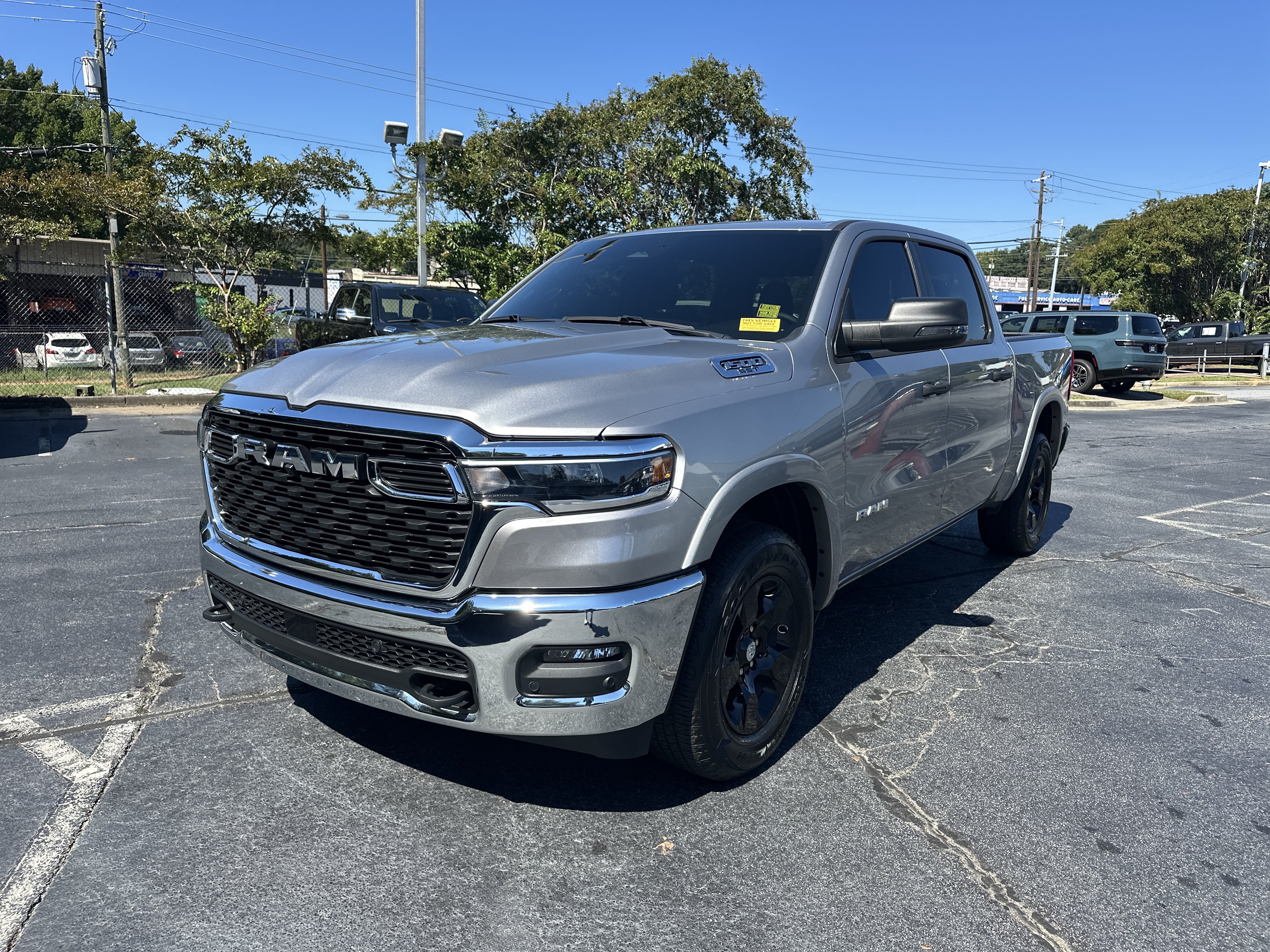 Used 2025 RAM 1500 Big Horn AWD/4WD image 5