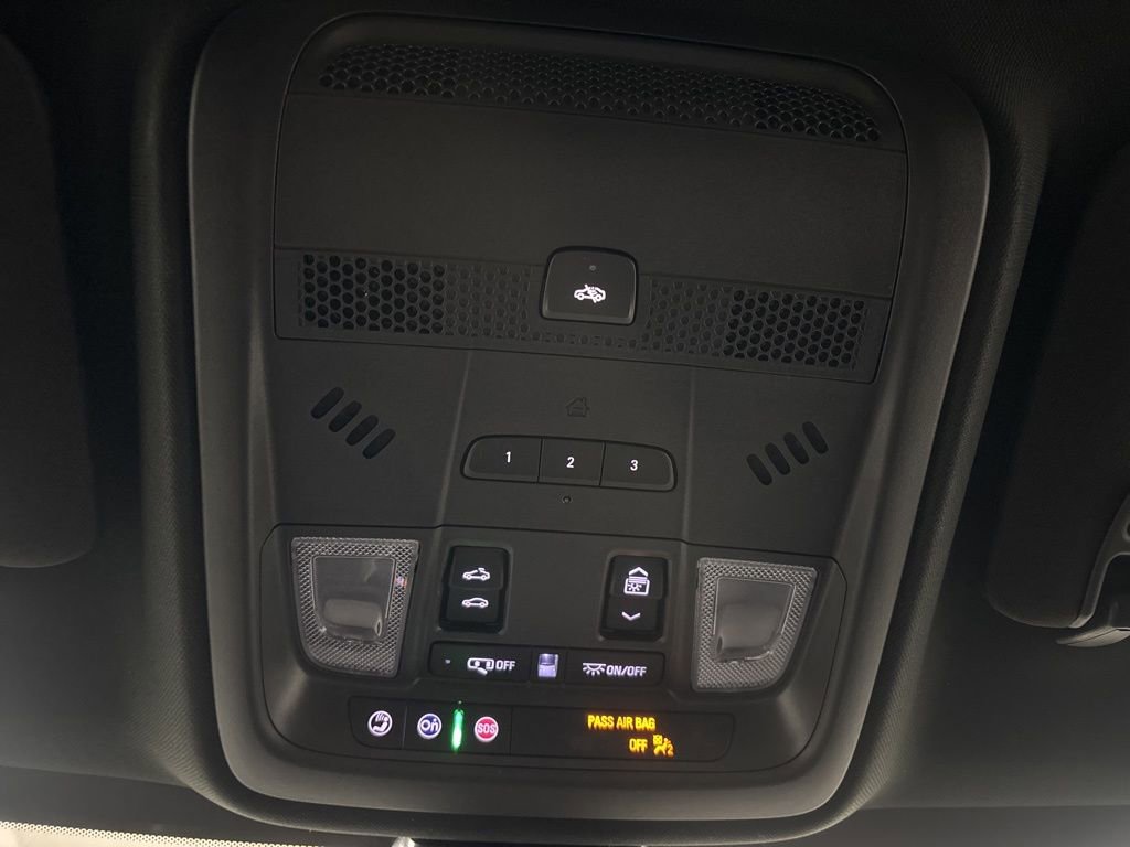 Certified 2025 Cadillac XT5 Premium Luxury image 30