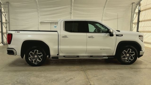 Used 2024 GMC Sierra 1500 SLT w/ SLT Premium Plus Package AWD/4WD image 5