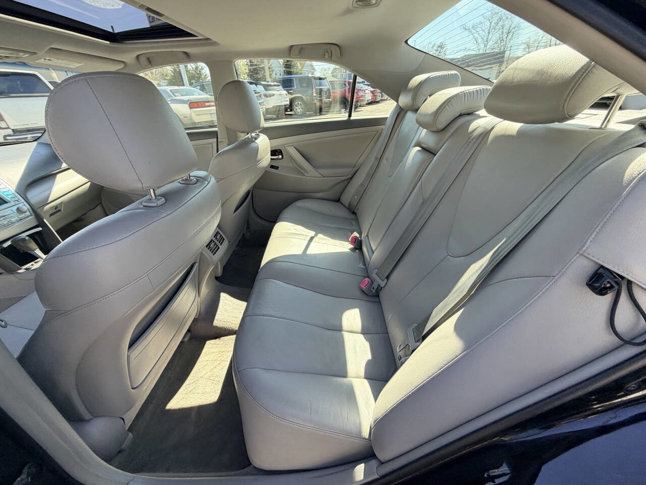 Used 2007 Toyota Camry Hybrid image 14