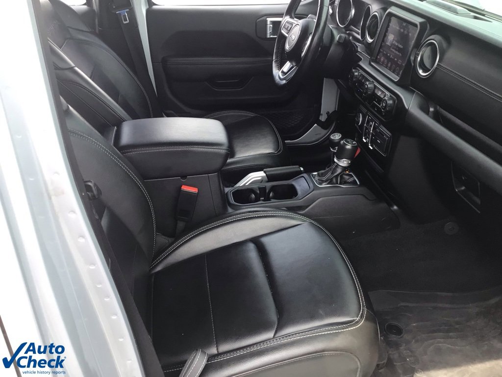 Used 2022 Jeep Wrangler Unlimited Sahara 4xe w/ Cold Weather Group image 11